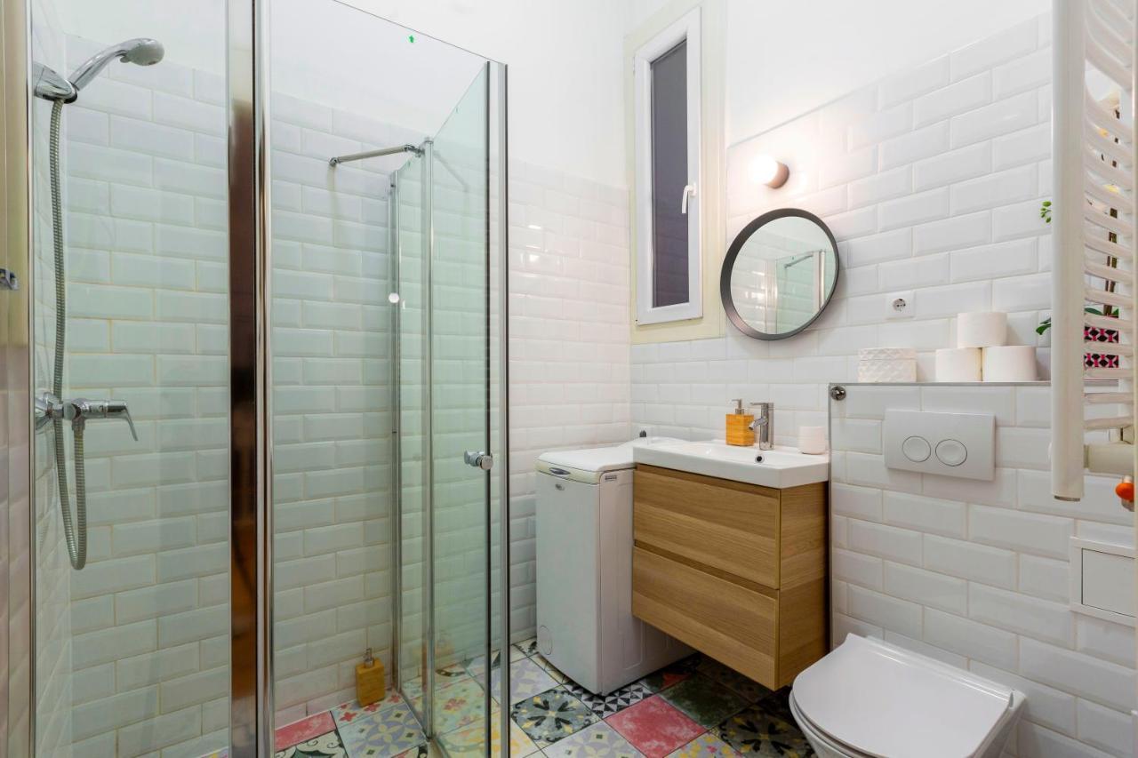 Deluxe Dohany Residence Next To The New York Cafe Budapest Esterno foto
