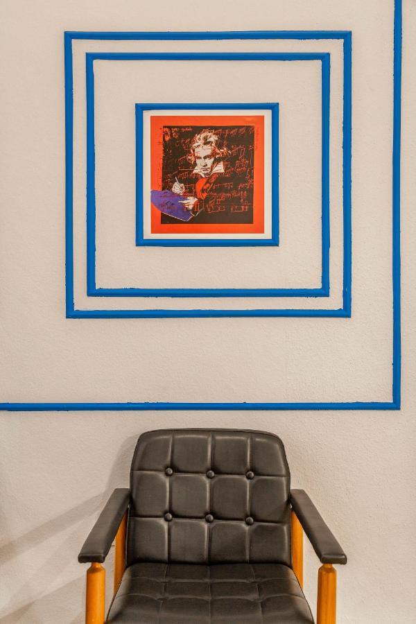 Deluxe Dohany Residence Next To The New York Cafe Budapest Esterno foto